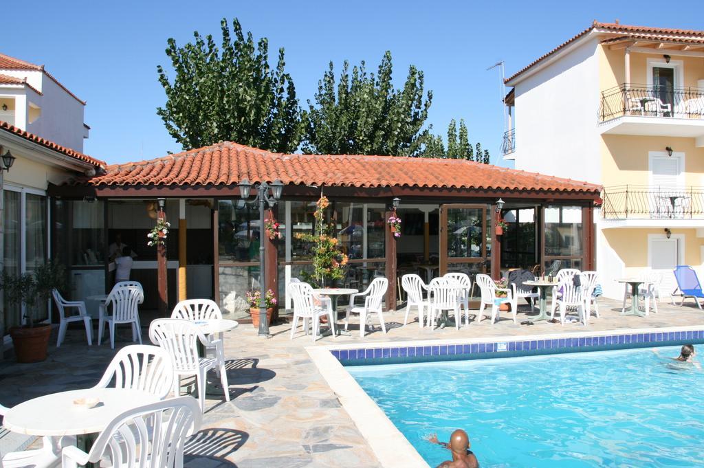 Village Inn Studios & Family Apartments Laganas Exterior foto